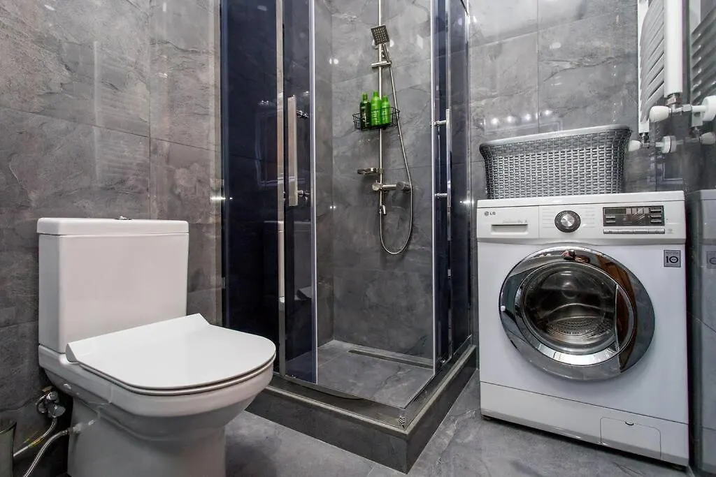 Gg Home - 2-Bedroom Apartment In Vake At The Mziuri Park Tbilisi Georgia