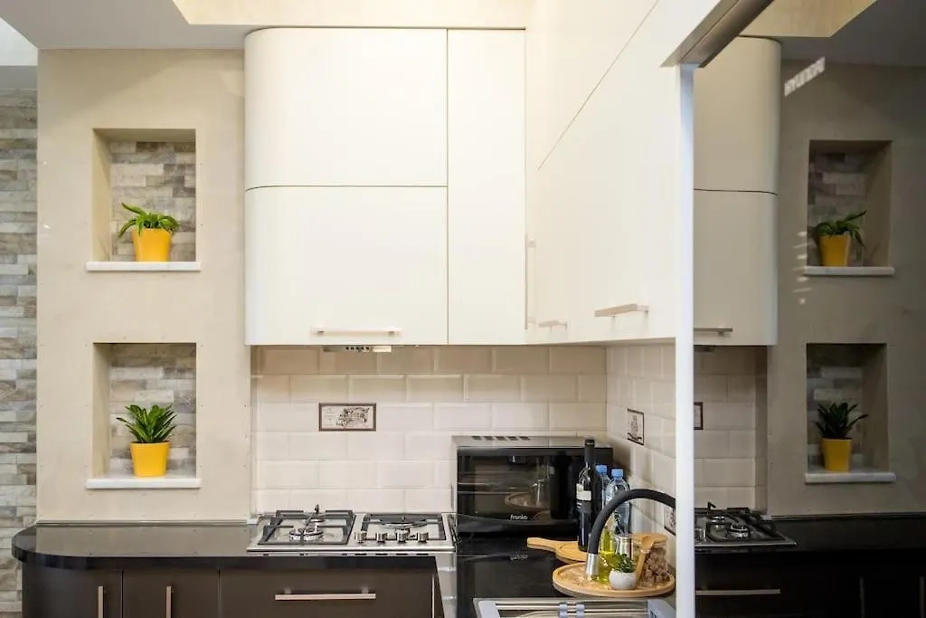 Gg Home - 2-Bedroom Apartment In Vake At The Mziuri Park Tbilisi 0*,  Georgia